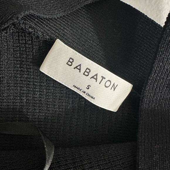 Babaton Aritzia Black Sculpt Knit Criss Cross Crop Tank Top Sz Small S Chic - Picture 4 of 6